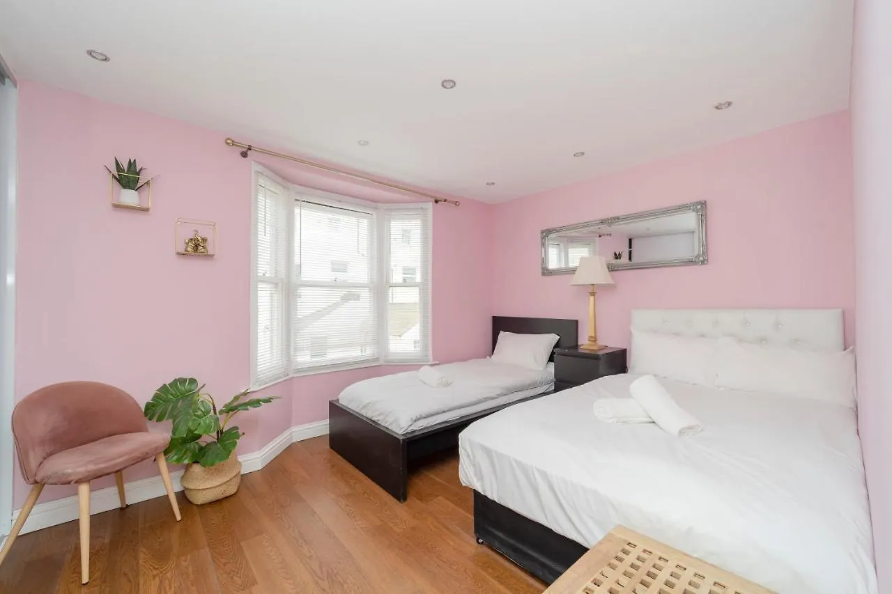 Montpelier House Perfect Holiday House Sleep 6-16 Guests 브라이턴